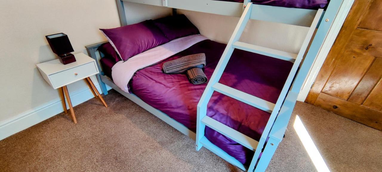 Vila Rhubarb Terrace On The Coast - Sleeps 1-6 Colwyn Bay Exteriér fotografie